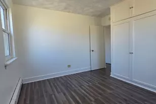 2044 E 72nd Pl, Chicago, IL 60649 - Photo 14