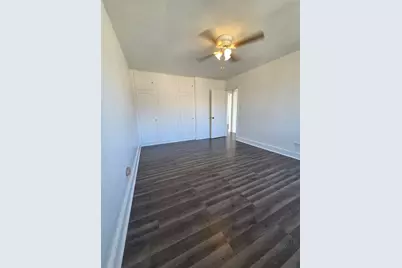 2044 E 72nd Place #3, Chicago, IL 60649 - Photo 12