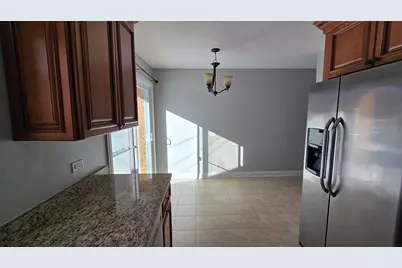 454 E Park Avenue, Elmhurst, IL 60126 - Photo 4