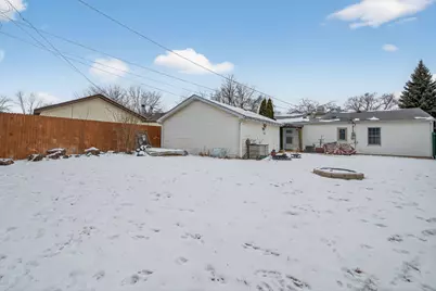 2304 Cypress Lane, Joliet, IL 60435 - Photo 22