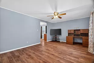 2304 Cypress Ln, Joliet, IL 60435 - Photo 6