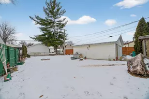 2304 Cypress Ln, Joliet, IL 60435 - Photo 24