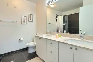 235 W Van Buren St, Chicago, IL 60607 - Photo 18