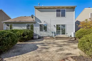 2060 Lyndhurst Ln, Aurora, IL 60503 - Photo 28