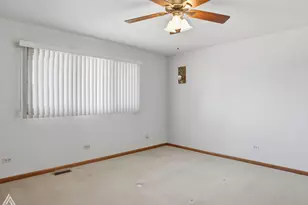 10815 Minnesota Ct, Orland Park, IL 60467 - Photo 20