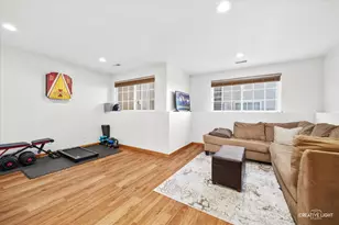 674 S Peace Rd, Sycamore, IL 60178 - Photo 4