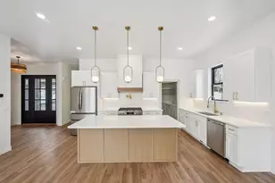 298 Apache Trail, Lake in the Hills, IL 60156 - Photo 4