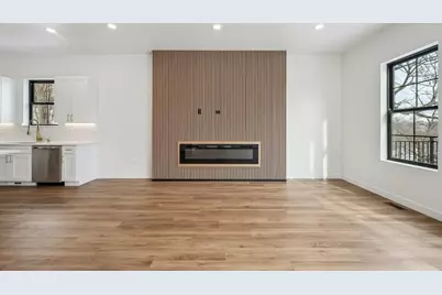 298 Apache Trail, Lake in the Hills, IL 60156 - Photo 4