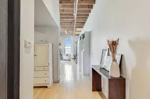 525 N Halsted St, Chicago, IL 60642 - Photo 10