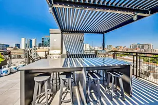 525 N Halsted St, Chicago, IL 60642 - Photo 26