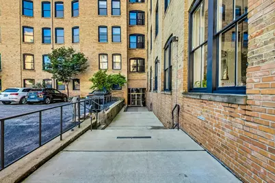 525 N Halsted Street #212, Chicago, IL 60642 - Photo 4