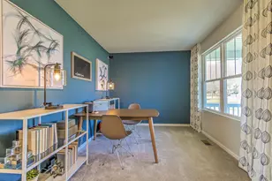 1792 Breton Ave, North Aurora, IL 60542 - Photo 2