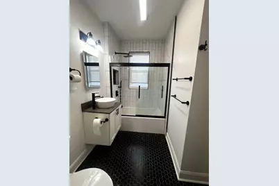 5461 W Haddon Avenue #2, Chicago, IL 60651 - Photo 8