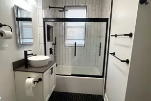 5461 W Haddon Ave, Chicago, IL 60651 - Photo 8