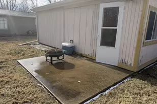 2007 Schuyler Dr, Peru, IL 61354 - Photo 12