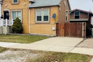 5210 W 54th St, Chicago, IL 60638 - Photo 2