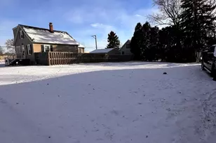 1615 Oak St, Hanover Park, IL 60133 - Photo 1