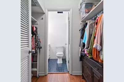 [Address not provided], Evanston, IL 60201 - Photo 18