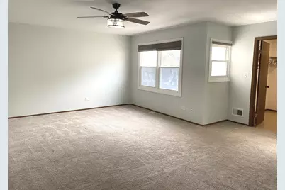 246 Tamarack Drive, Bloomingdale, IL 60108 - Photo 20