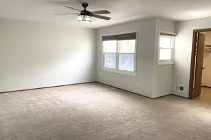 246 Tamarack Dr, Bloomingdale, IL 60108 - Photo 20