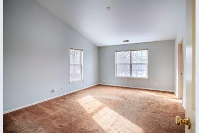 860 Amelia Court, Grayslake, IL 60030 - Photo 12