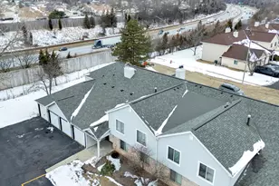 7010 Brighton Ct, Woodridge, IL 60517 - Photo 4