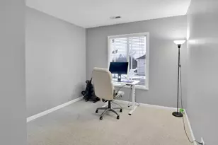 7010 Brighton Ct, Woodridge, IL 60517 - Photo 22