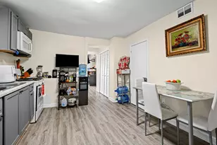 2139 N Long Ave, Chicago, IL 60639 - Photo 4