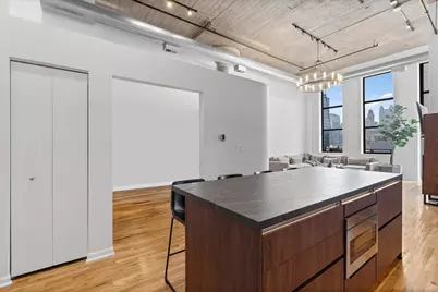 758 N Larrabee Street #519, Chicago, IL 60654 - Photo 8