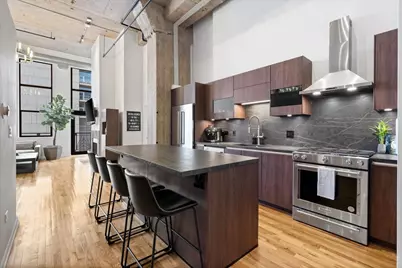 758 N Larrabee Street #519, Chicago, IL 60654 - Photo 4