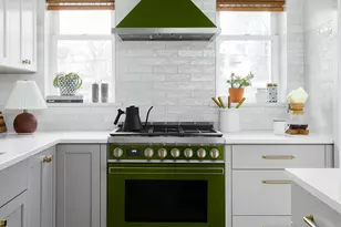 4017 N Whipple St, Chicago, IL 60618 - Photo 16