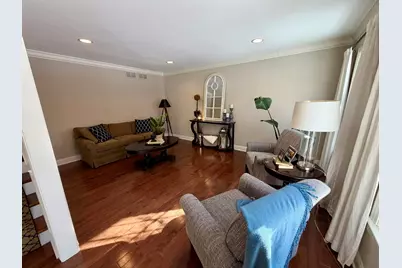 1172 Kenilworth Circle, Naperville, IL 60540 - Photo 6