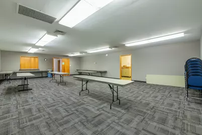 210 W Spring Street, Freeport, IL 61032 - Photo 38