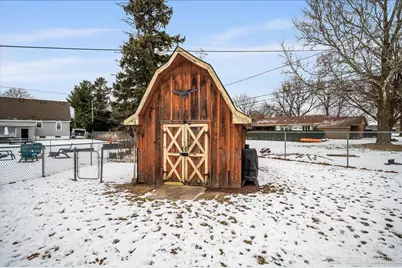 921 Birchwood Drive, Sycamore, IL 60178 - Photo 22