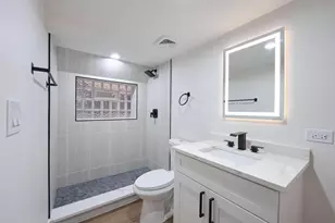 1445 East Ave, Berwyn, IL 60402 - Photo 20