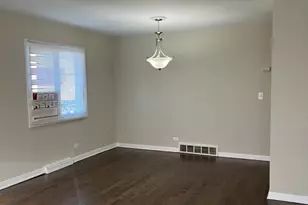 4864 Carol St, Skokie, IL 60077 - Photo 8