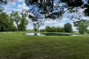 3197 S Baileyville Rd, Freeport, IL 61032 - Photo 4