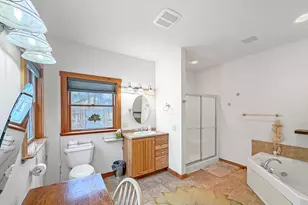 3197 S Baileyville Rd, Freeport, IL 61032 - Photo 60