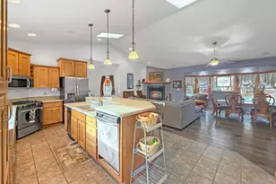 3197 S Baileyville Rd, Freeport, IL 61032 - Photo 34