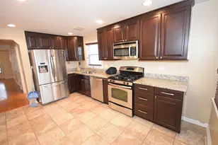 5551 S Mason Ave, Chicago, IL 60638 - Photo 4