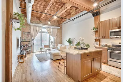 770 W Gladys Avenue #302, Chicago, IL 60661 - Photo 2