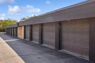 1255 N Sterling Ave, Palatine, IL 60067 - Photo 14