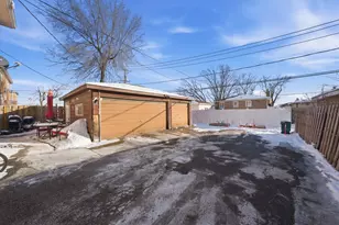 6135 W 79th Street W, Burbank, IL 60459 - Photo 16