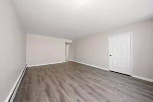 6135 W 79th Street W, Burbank, IL 60459 - Photo 4