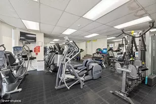 1440 N State St, Chicago, IL 60610 - Photo 22