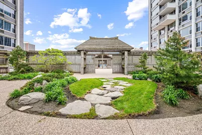 4250 N Marine Drive #906, Chicago, IL 60613 - Photo 16