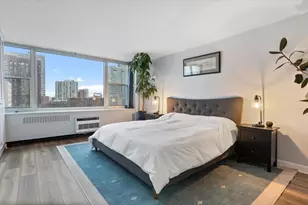 4250 N Marine Dr, Chicago, IL 60613 - Photo 10