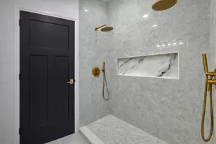6450 S Greenwood Ave, Chicago, IL 60637 - Photo 30