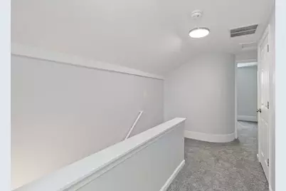 613 S 1st Street, Dekalb, IL 60115 - Photo 14