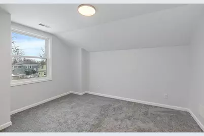 613 S 1st Street, Dekalb, IL 60115 - Photo 16